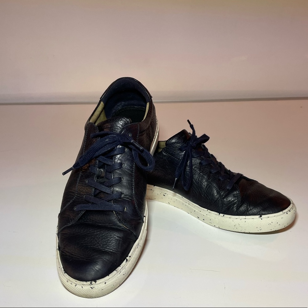 Banana Republic Nicklas Navy Leather Sneaker